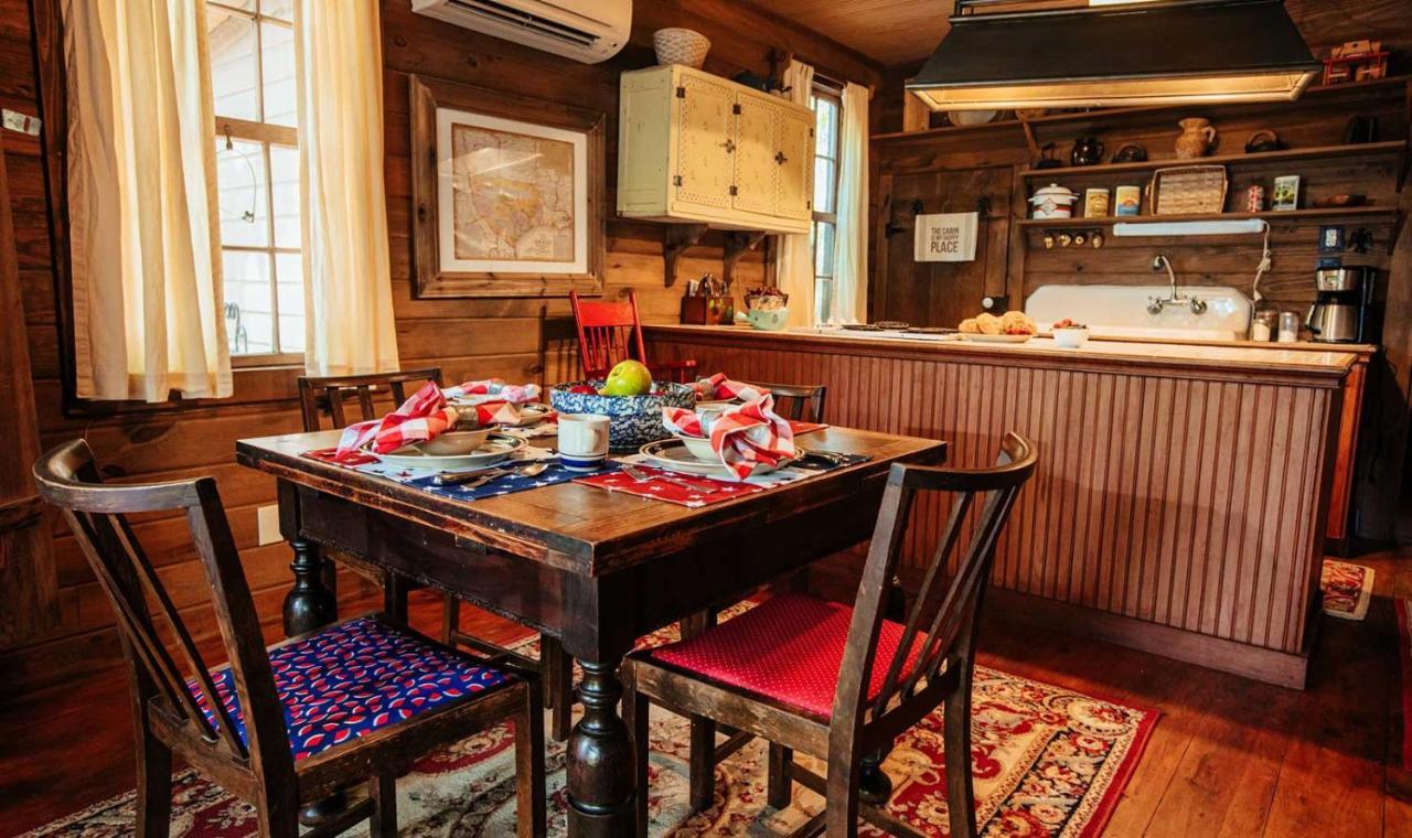 Jasper The Bird & Butterfly Inn المظهر الخارجي الصورة